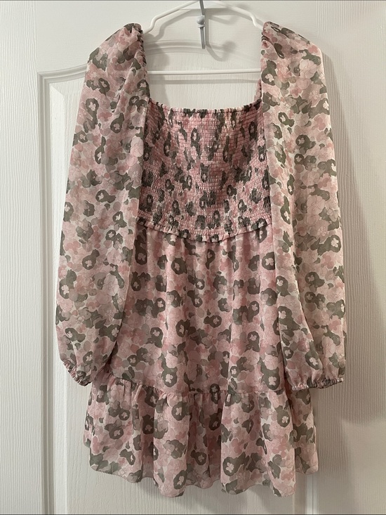 Aritzia Dresses & Skirts - Aritzia Wilfred Tempest Floral Mini Dress